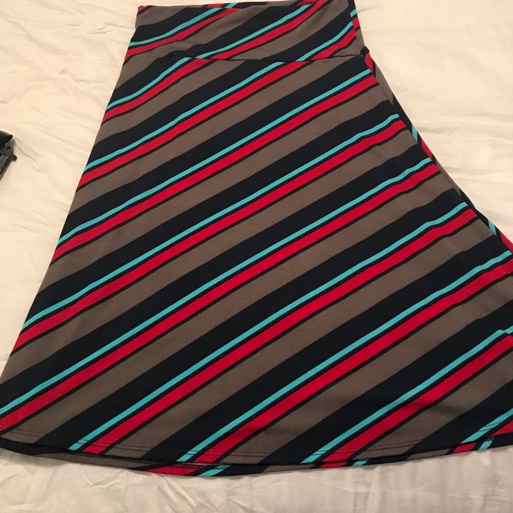Grey, Navy, teal, red LulaRoe Size Medium Skirt